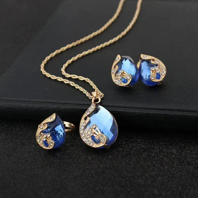 Collier Cristal Bleu + Ensemble Boucles d’Oreilles Cristal Bleu en Or