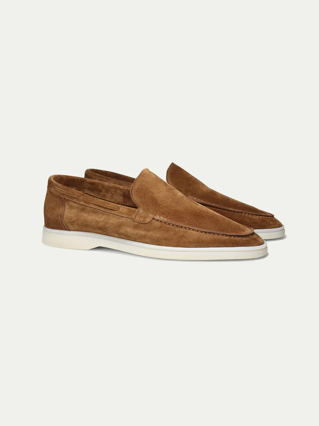 Mocassins en daim caramel sans lacets pour homme